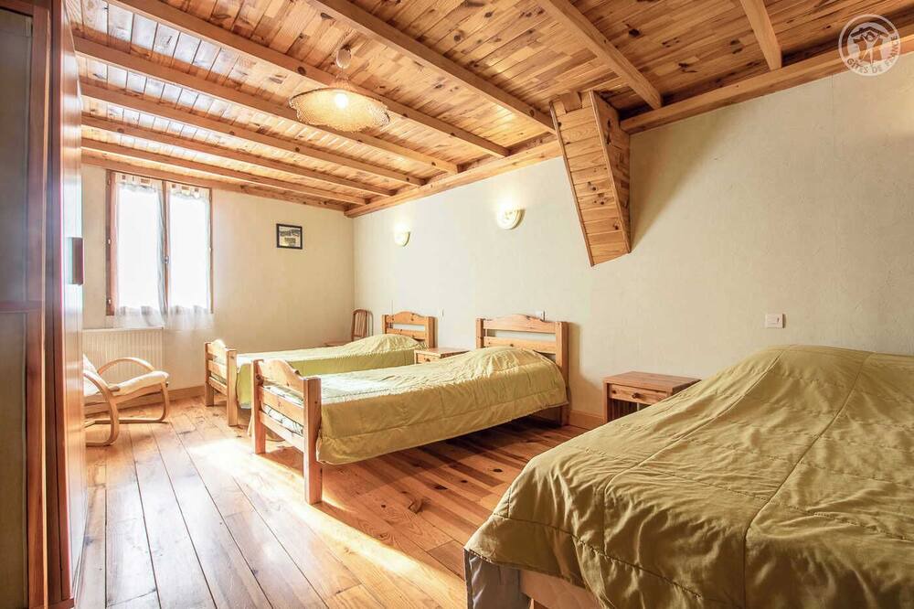 Photo of Bedroom in Chamoux-sur-Gelon