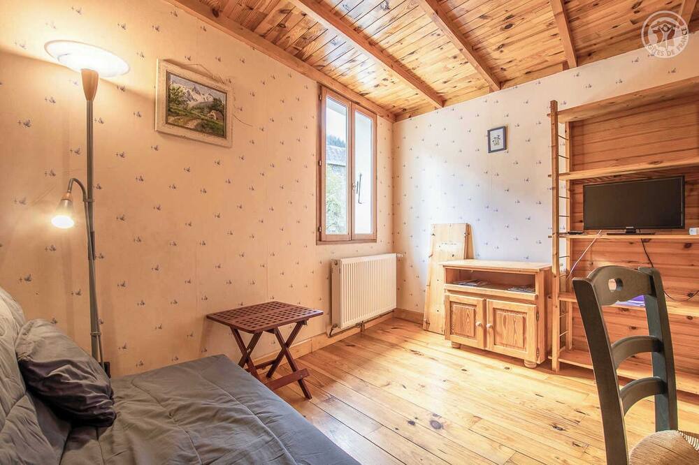 Photo of Bedroom in Chamoux-sur-Gelon