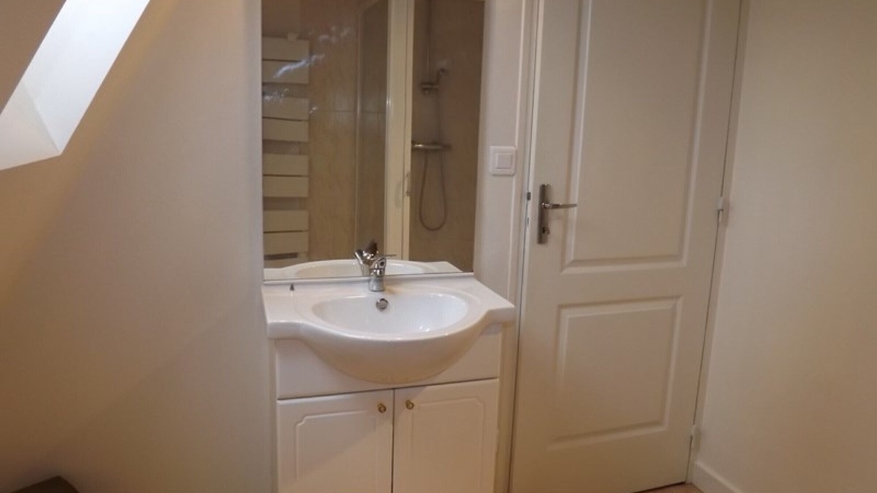 Photo of Bathroom in Marcoles