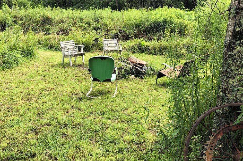 Photo of Outdoor in Bakersville