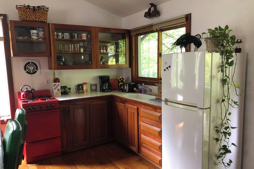 Photo of Kitchen in Bakersville