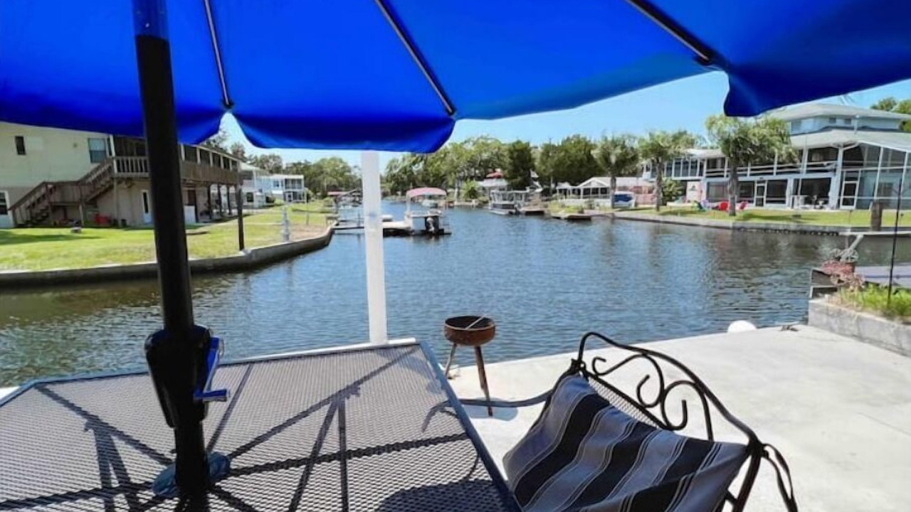 Photo of Outdoor in Weeki Wachee Gardens