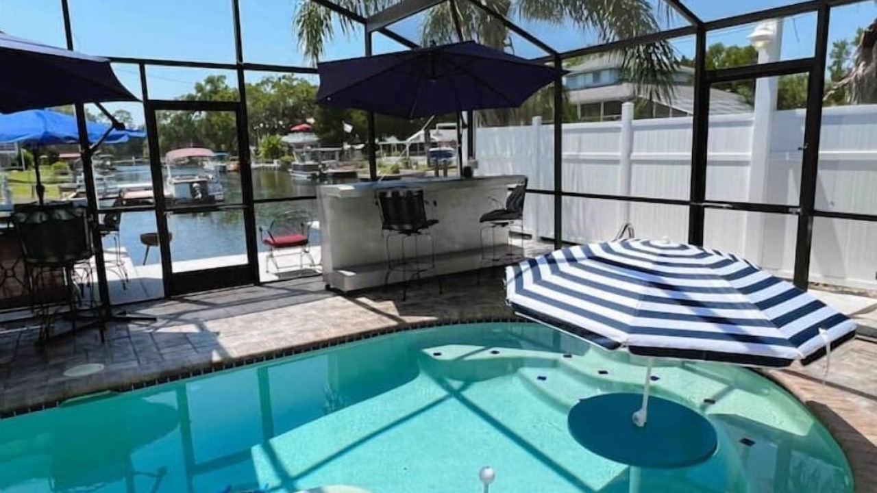 Photo of Outdoor in Weeki Wachee Gardens