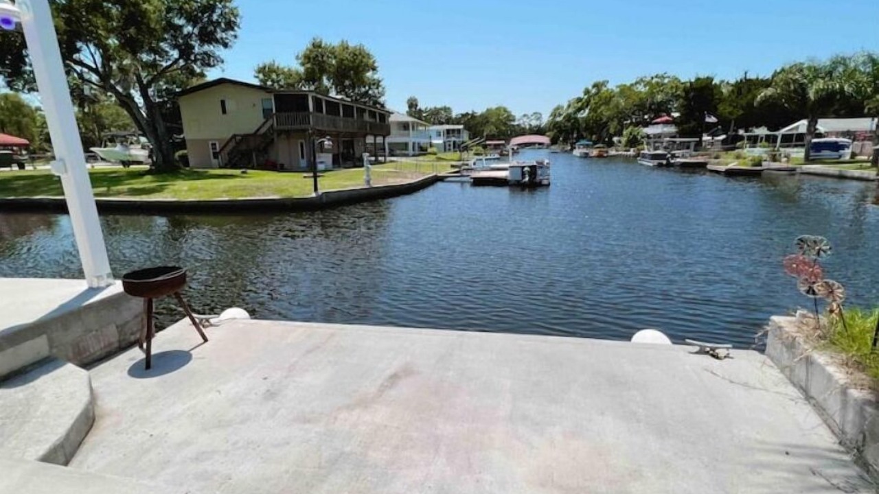 Photo of Outdoor in Weeki Wachee Gardens