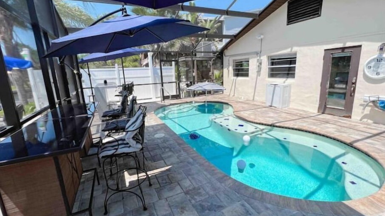 Photo of Outdoor in Weeki Wachee Gardens