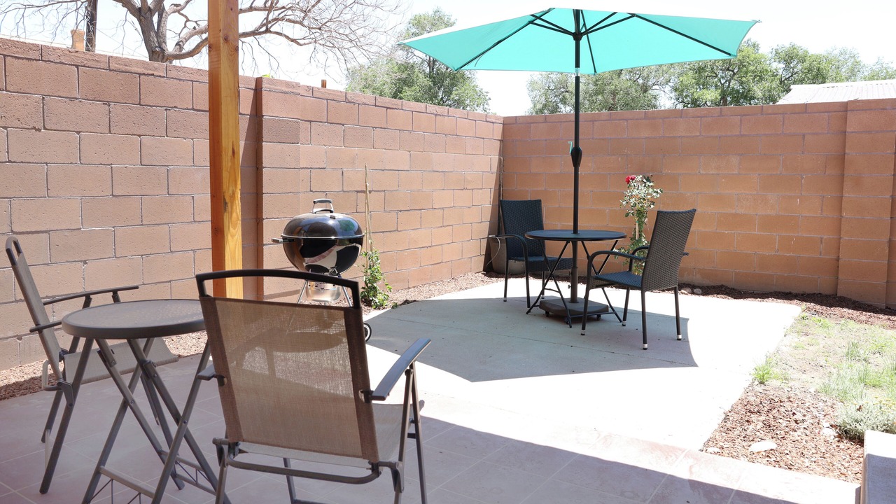Photo of Outdoor in Near North Valley