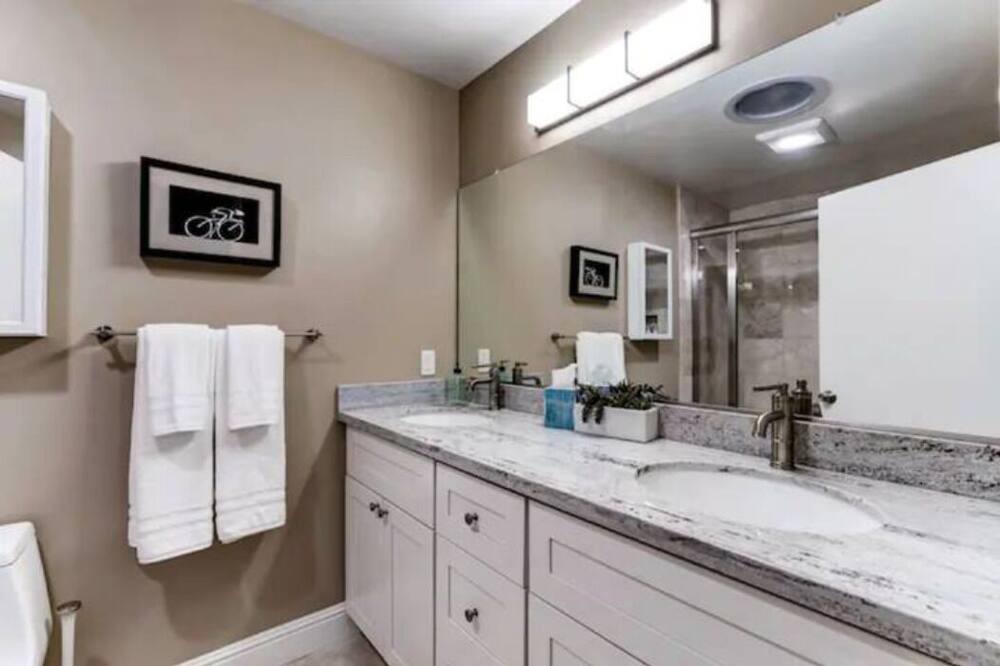 Photo of Bathroom in South San Francisco