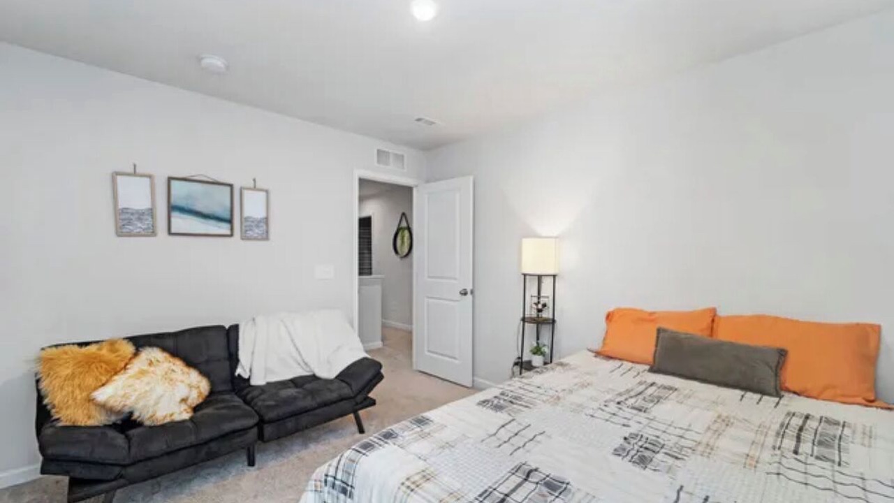Photo of Bedroom in Antioch