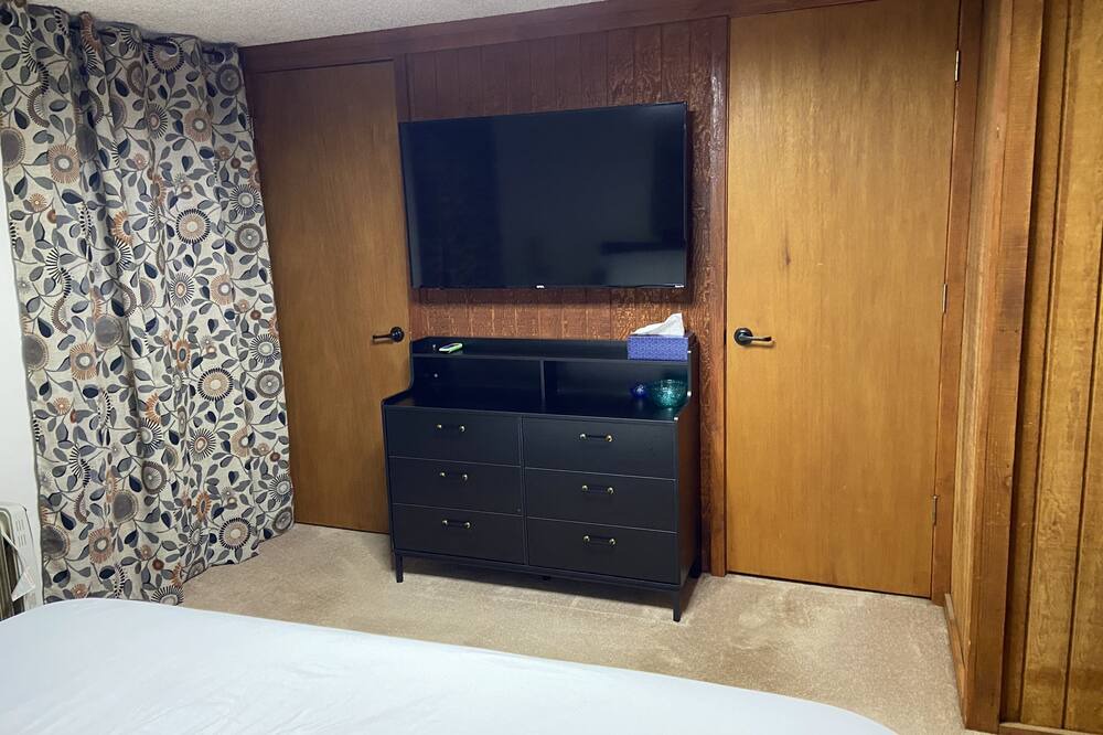 Photo of Bedroom in Afton