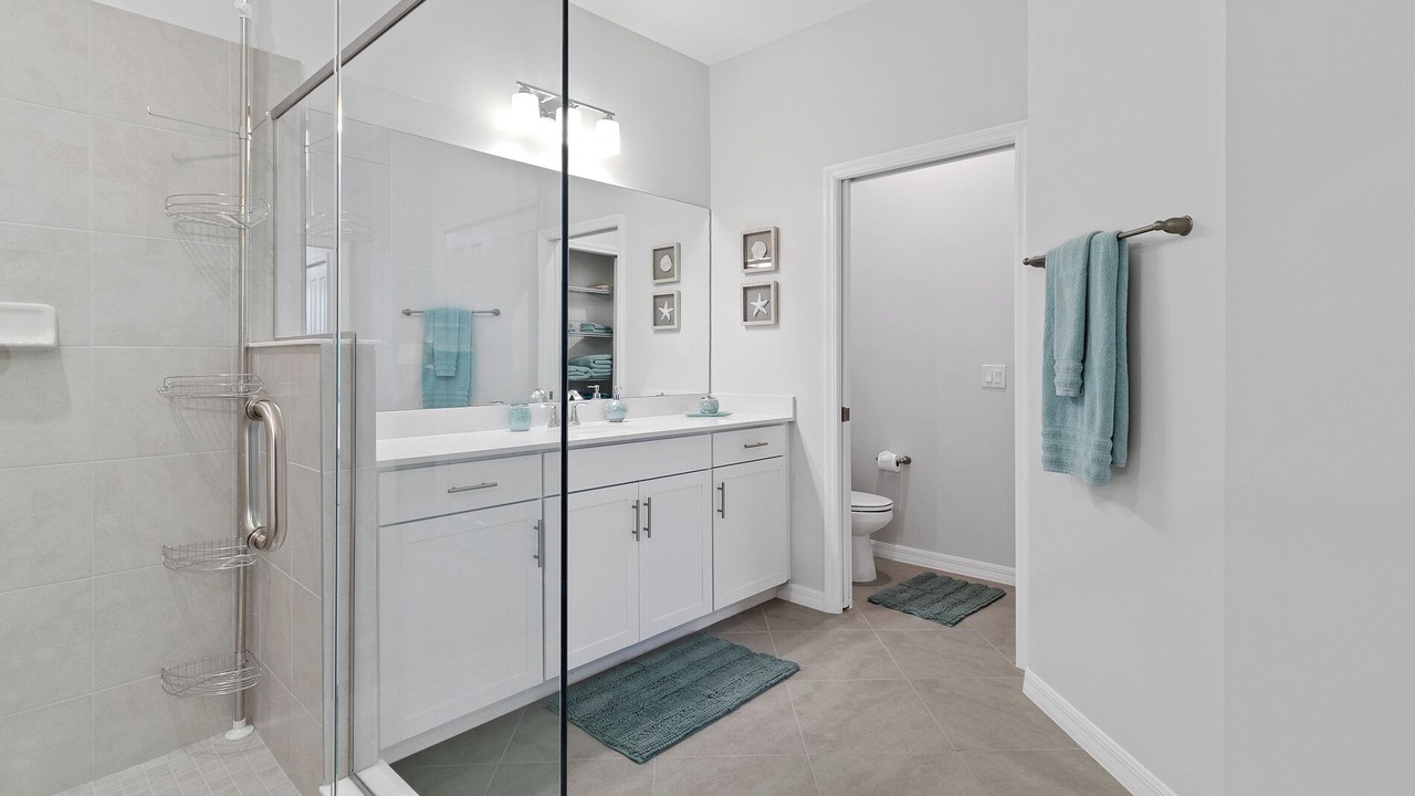Photo of Bathroom in Immokalee