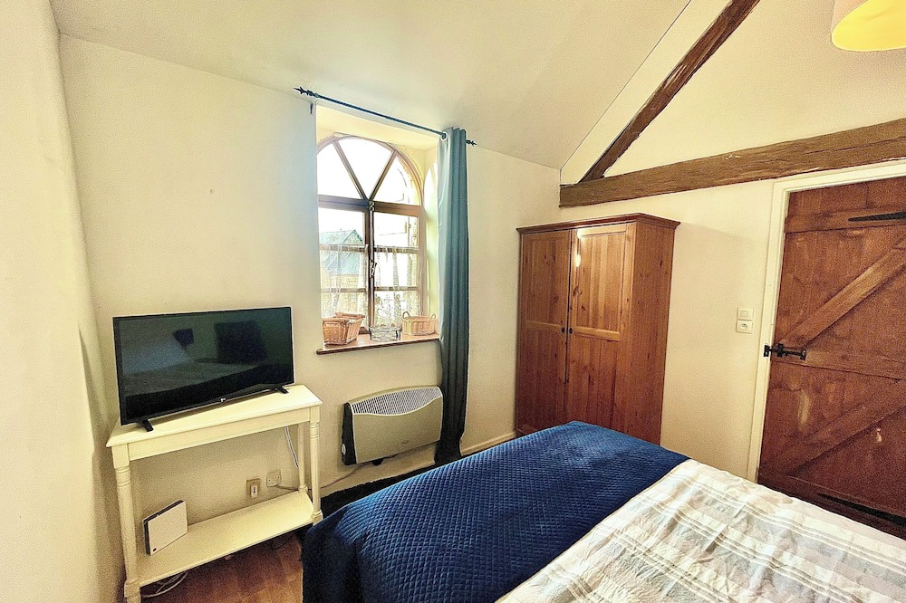 Photo of Bedroom in Sainte-Marie-du-Bois