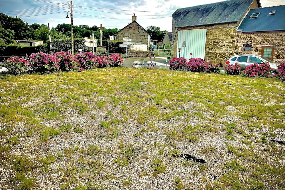 Photo of Outdoor in Sainte-Marie-du-Bois