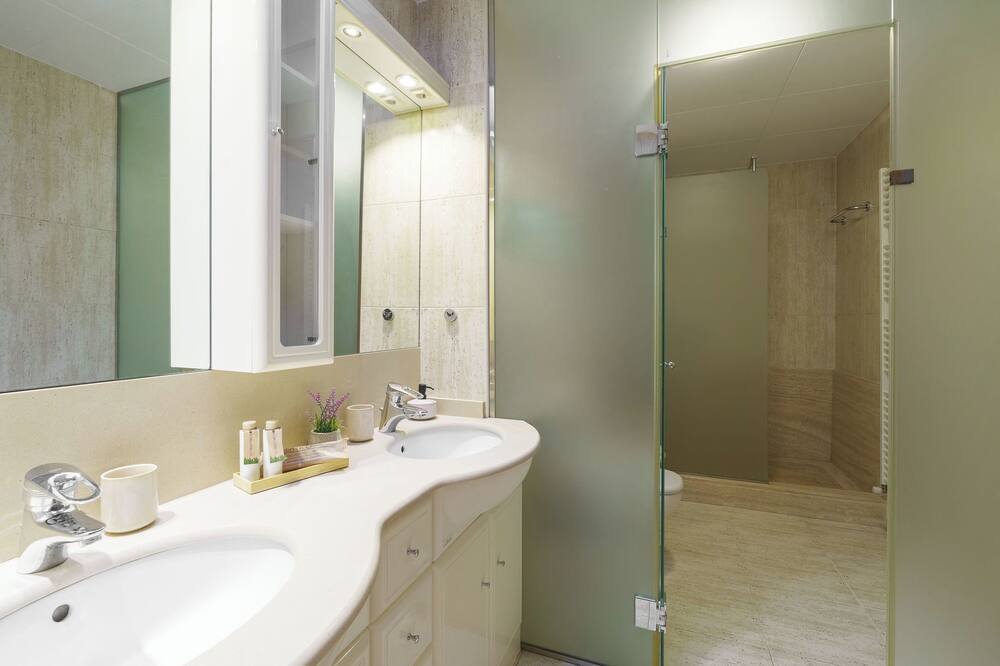 Photo of Bathroom in Cabanes