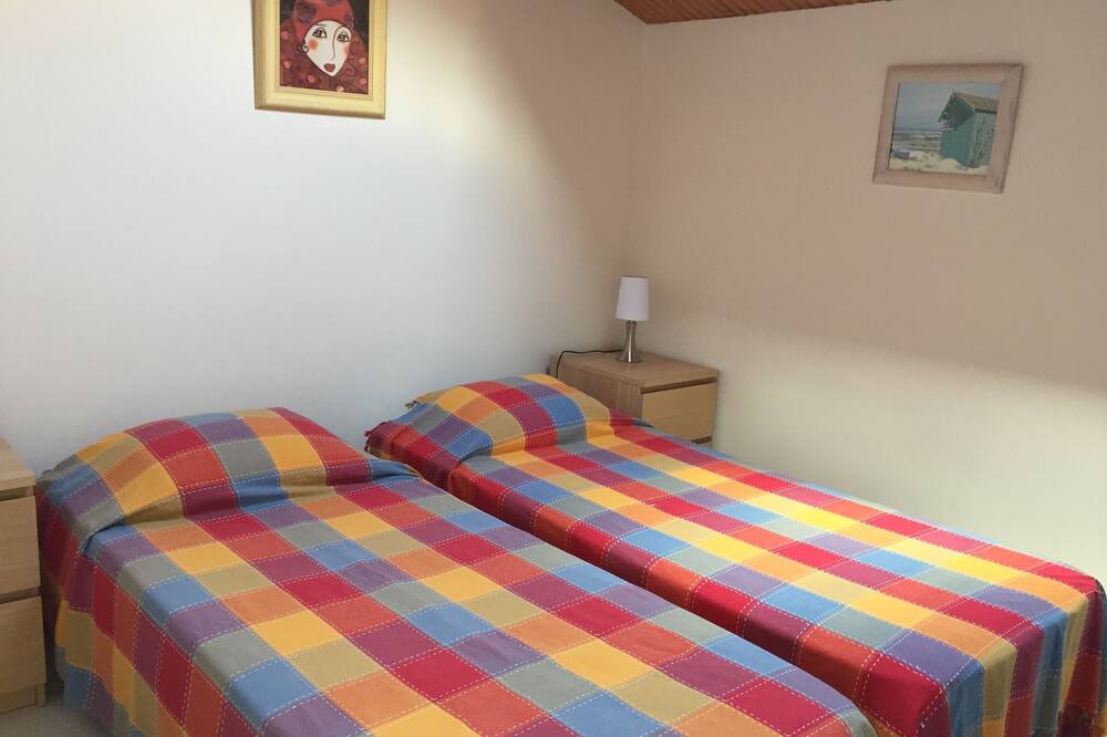 Photo of Bedroom in Longeville-sur-Mer