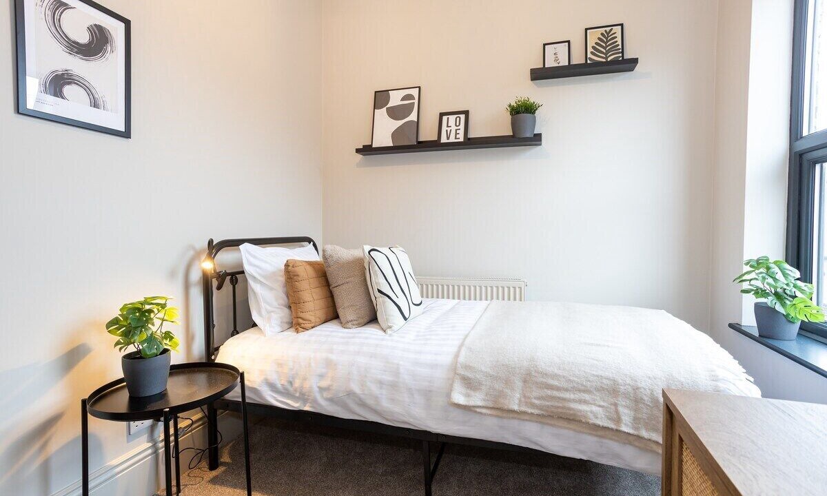 Photo of Others in Levenshulme