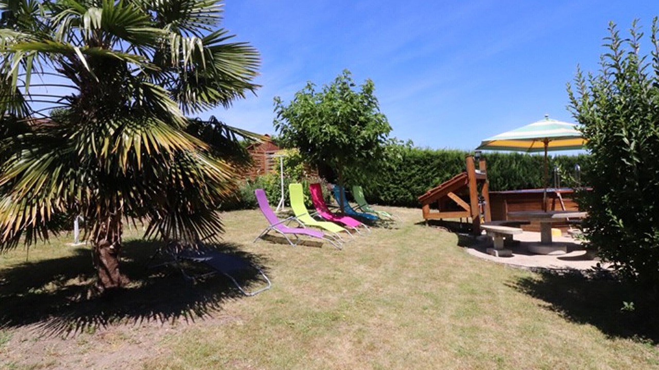 Photo of Outdoor in Saint-Santin-de-Maurs