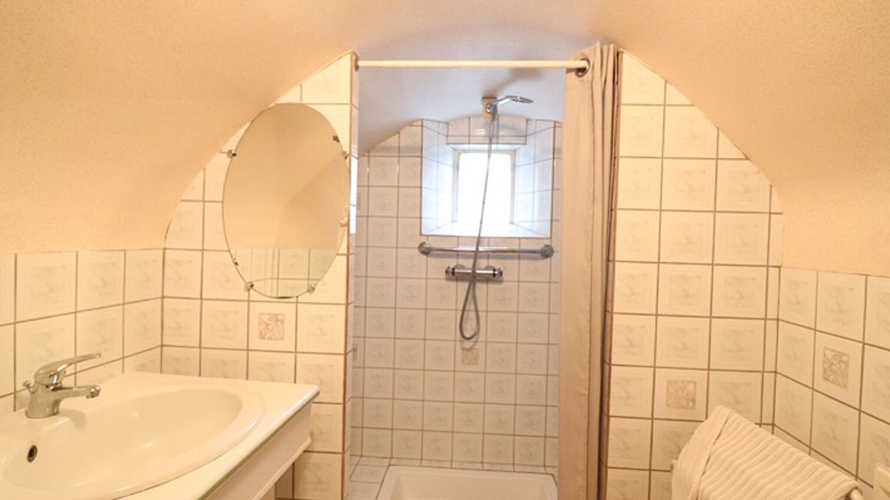 Photo of Bathroom in Saint-Santin-de-Maurs