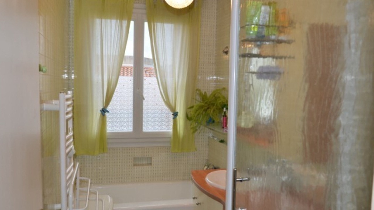 Photo of Bathroom in Aurillac