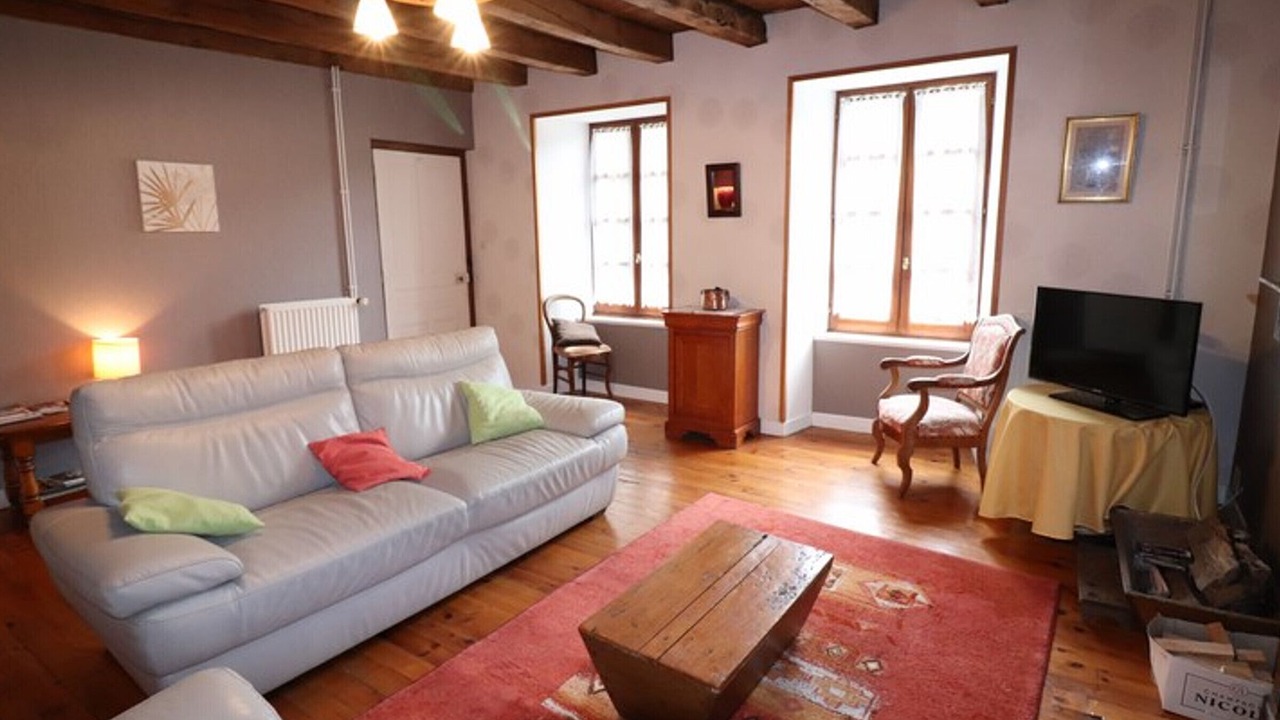 Photo of Livingroom in Jussac