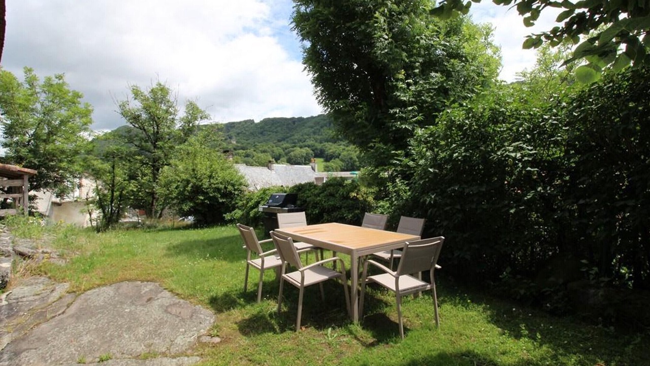 Photo of Outdoor in Jussac