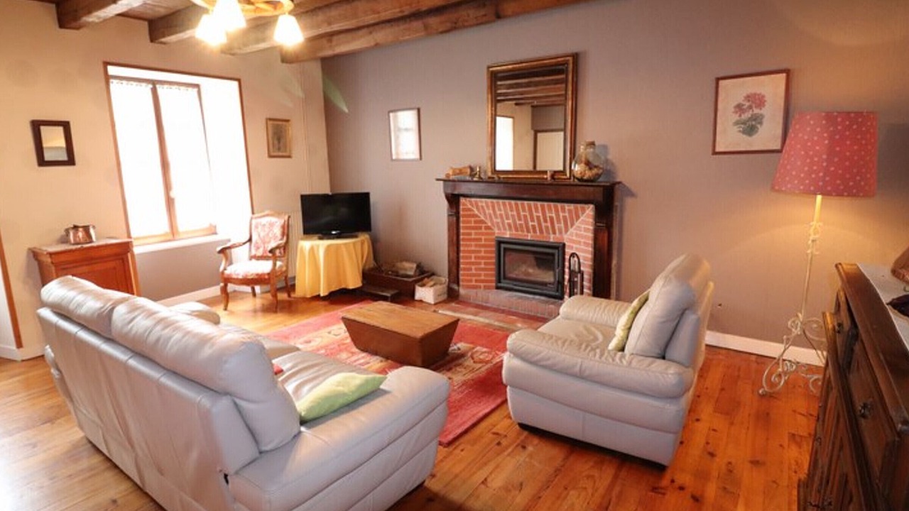 Photo of Livingroom in Jussac