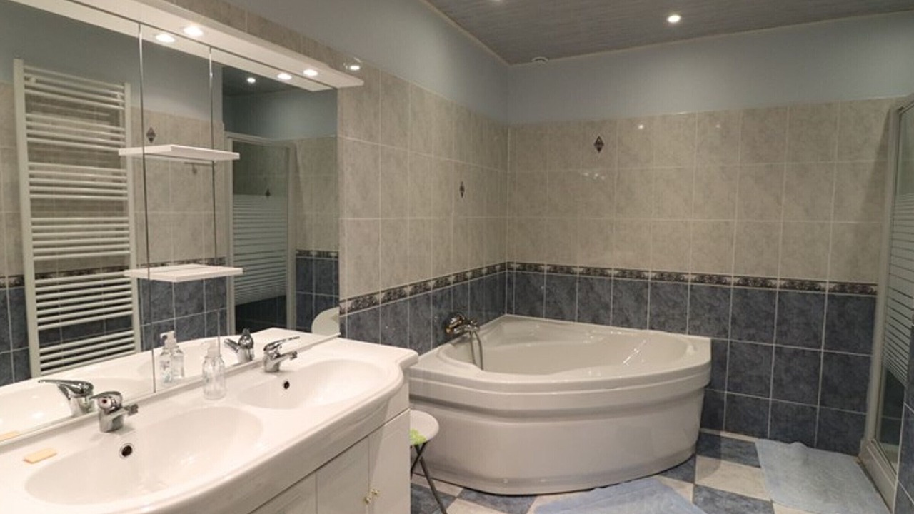 Photo of Bathroom in Paulhac