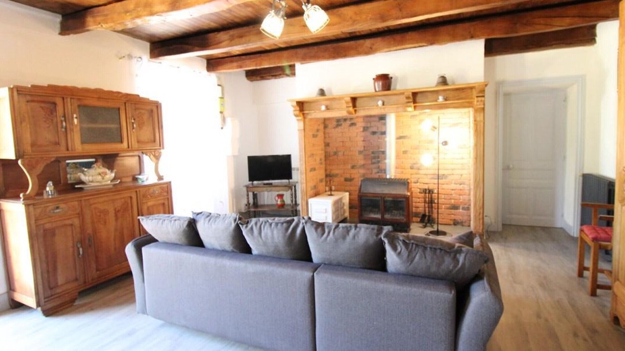 Photo of Livingroom in Pleaux