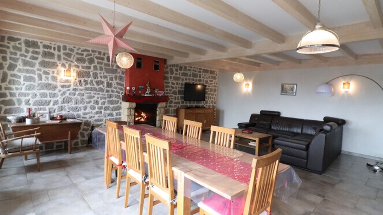 Photo of Others in Cezens