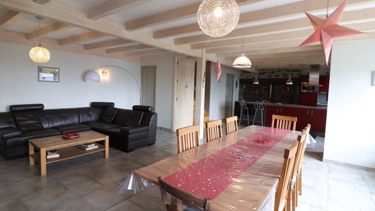 Photo of Others in Cezens