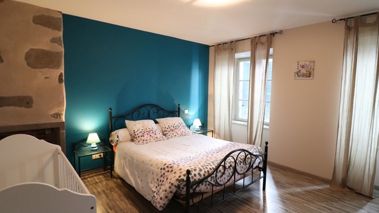 Photo of Others in Cezens