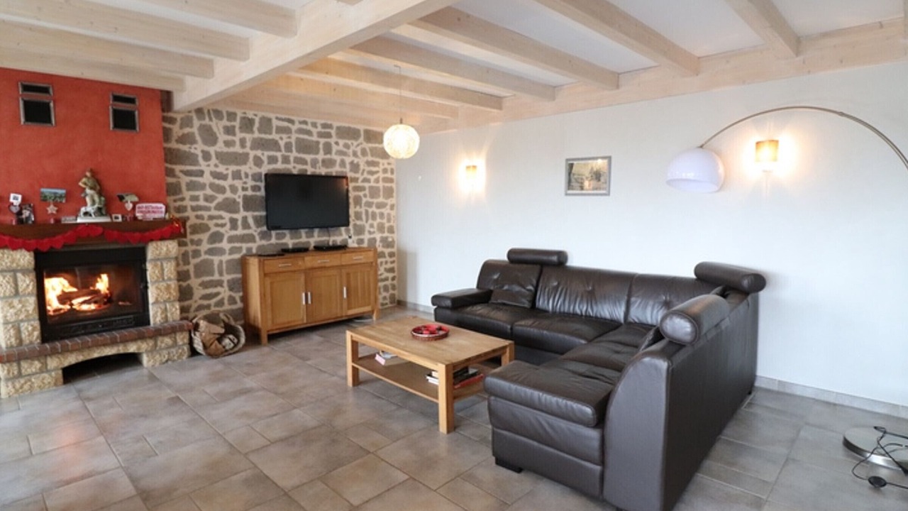 Photo of Livingroom in Cezens