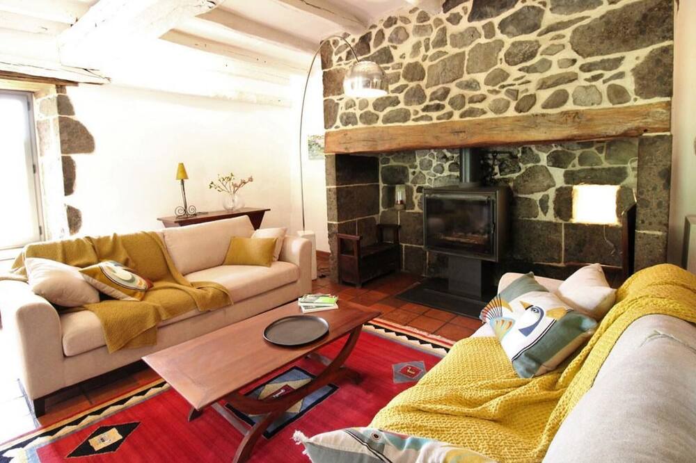 Photo of Livingroom in Aurillac