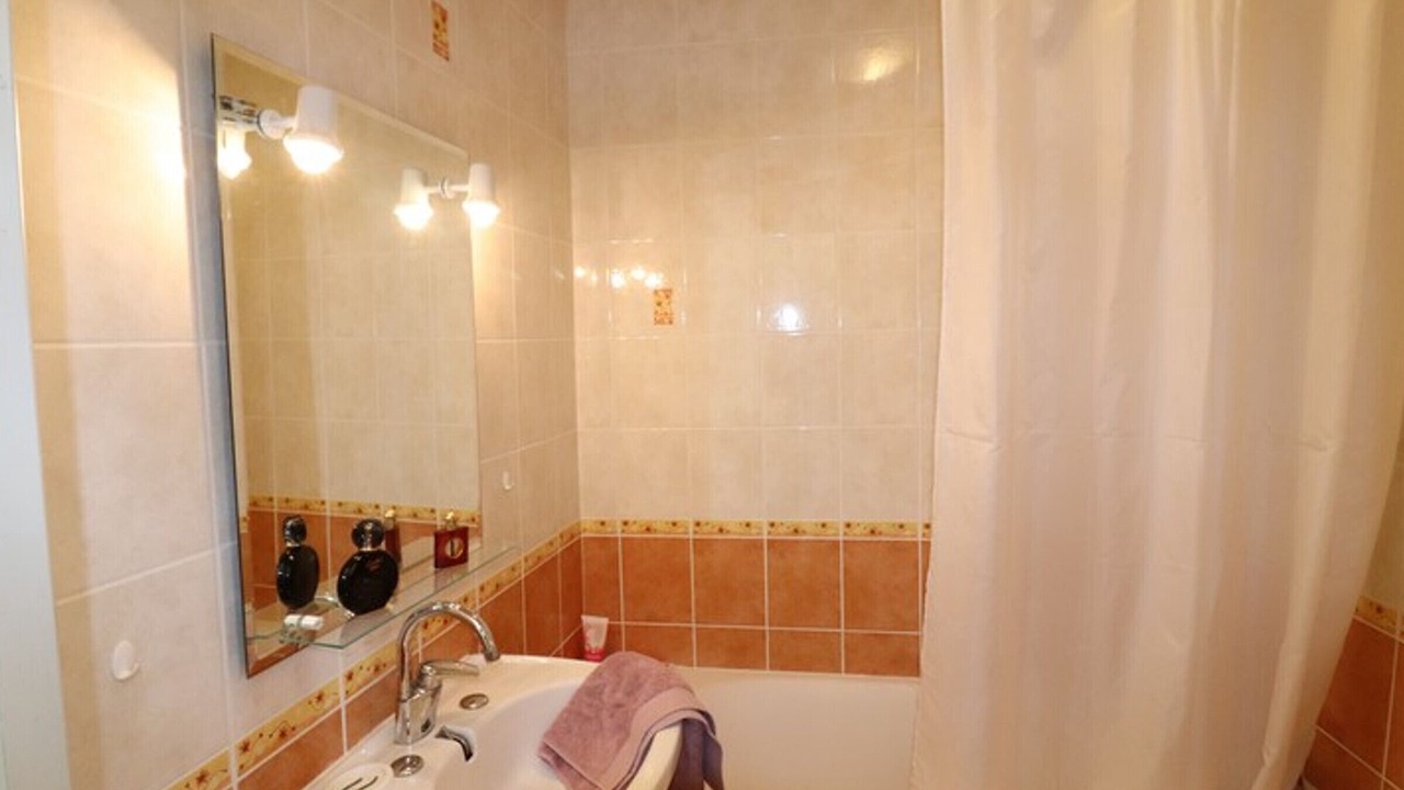 Photo of Bathroom in Saint-Chamant