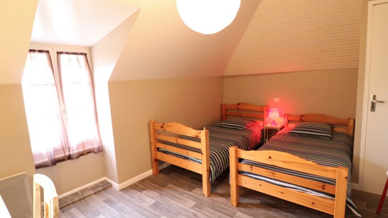 Photo of Others in Besse