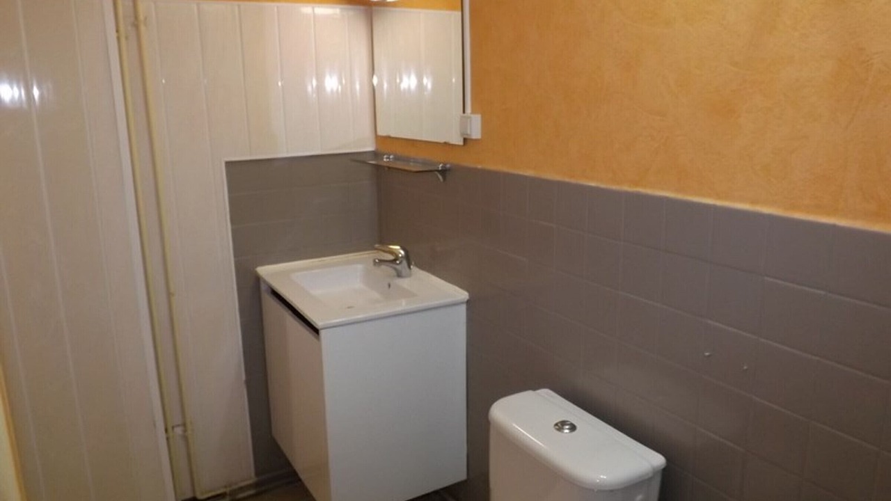Photo of Bathroom in Coltines