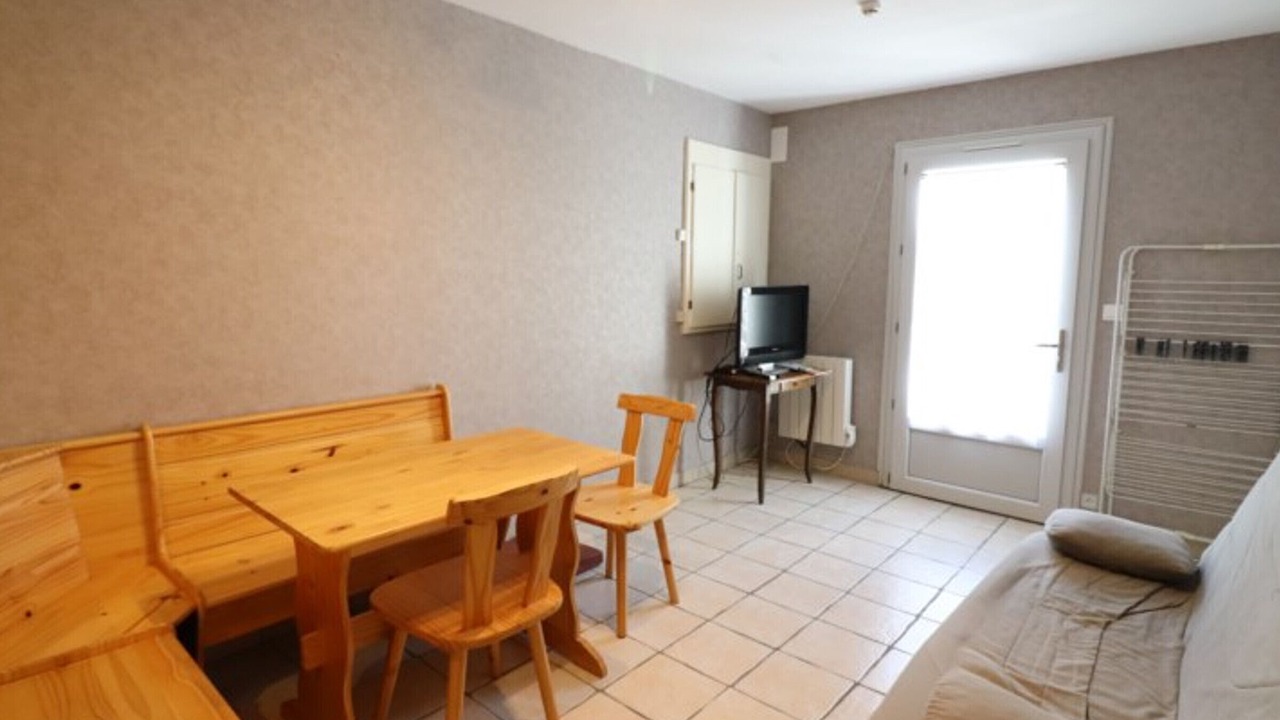 Photo of Others in Coltines