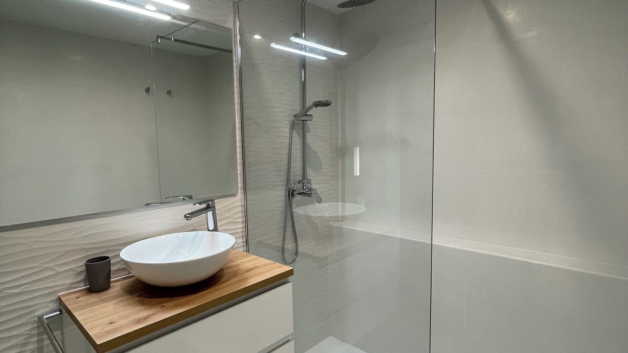 Photo of Bathroom in Paterna