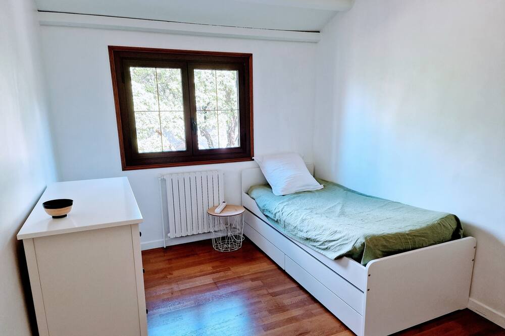 Photo of Bedroom in Saint-Mathieu-de-Treviers