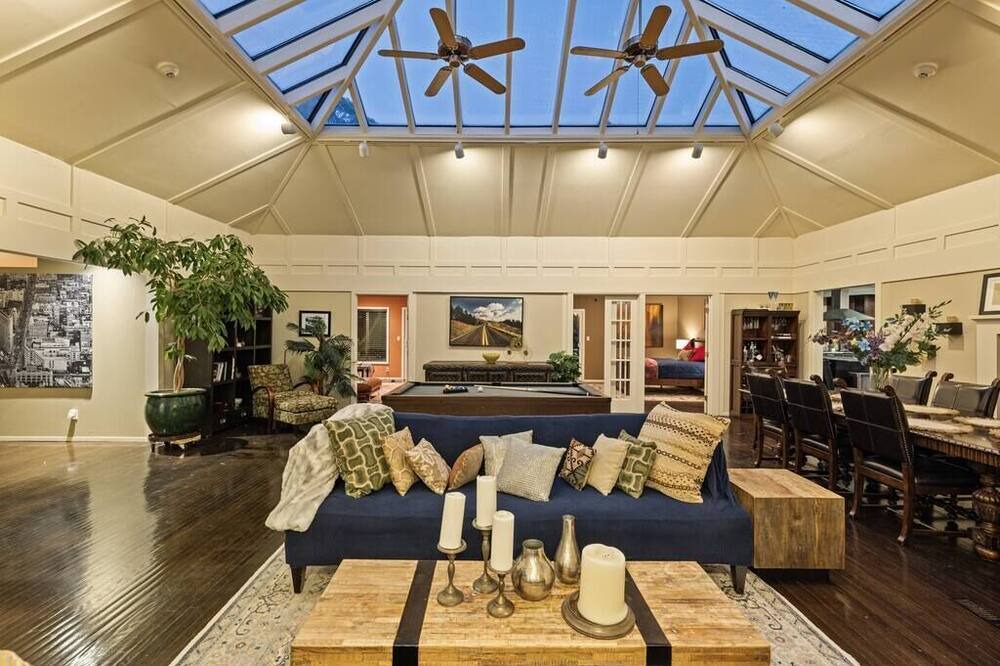 Photo of Others in Sleepy Hollow