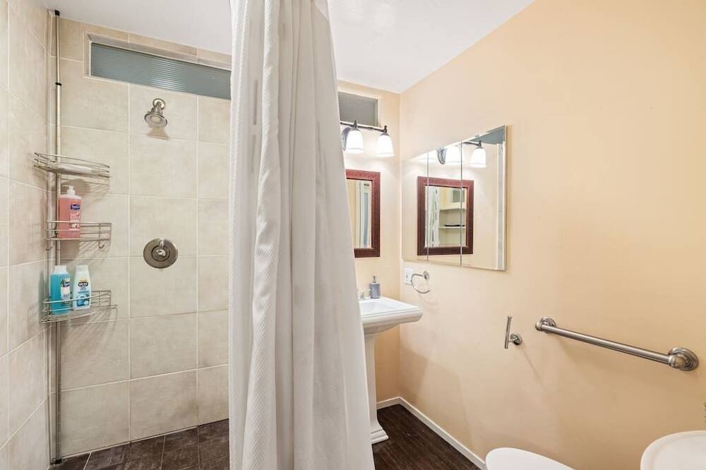 Photo of Others in Sleepy Hollow