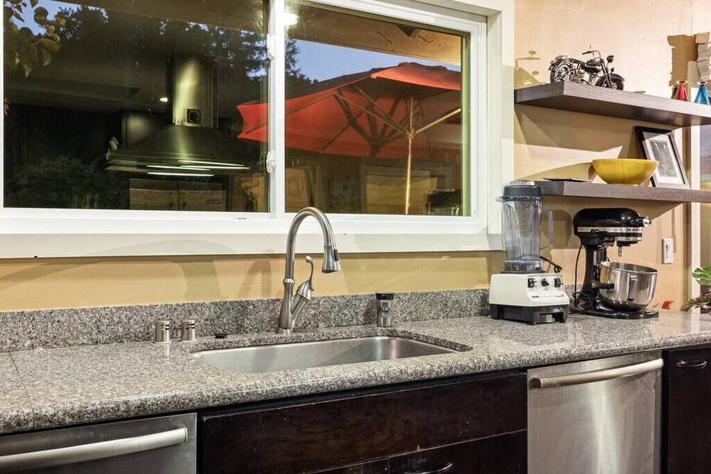 Photo of Kitchen in Sleepy Hollow