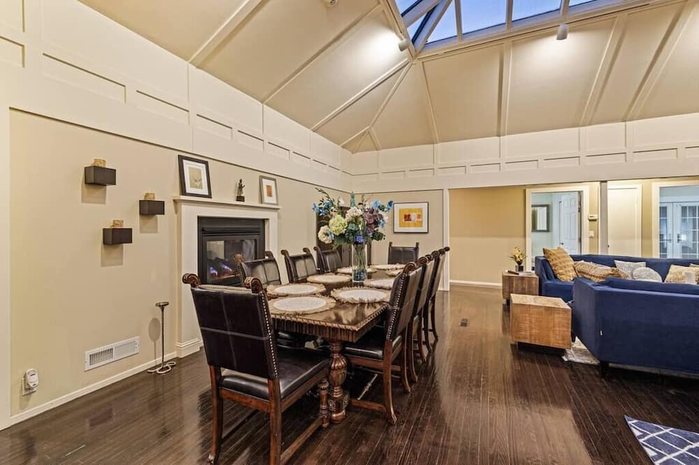 Photo of Others in Sleepy Hollow