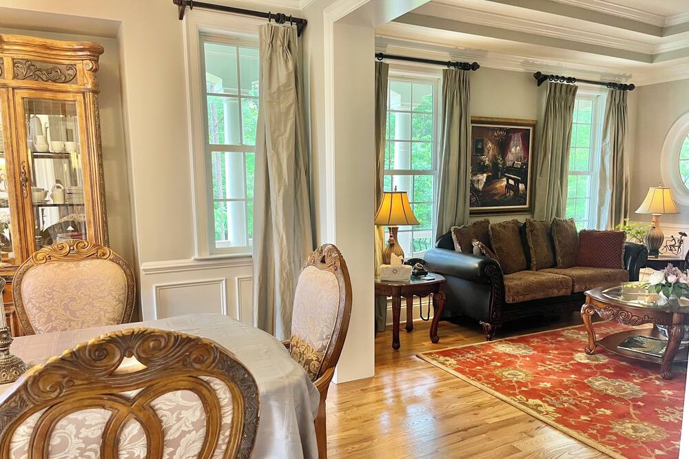 Photo of Livingroom in Wake Forest