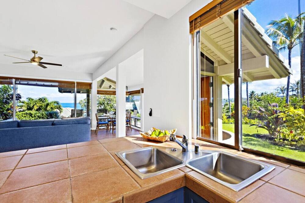 Photo of Others in Napili