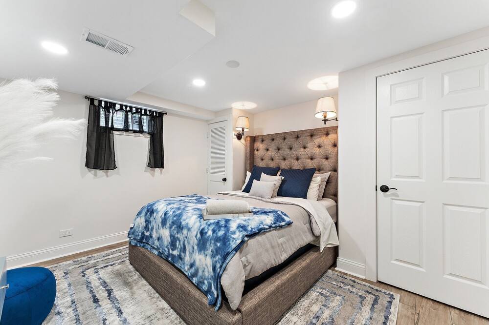 Photo of Bedroom in Boone Grove
