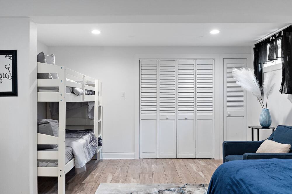 Photo of Bedroom in Boone Grove