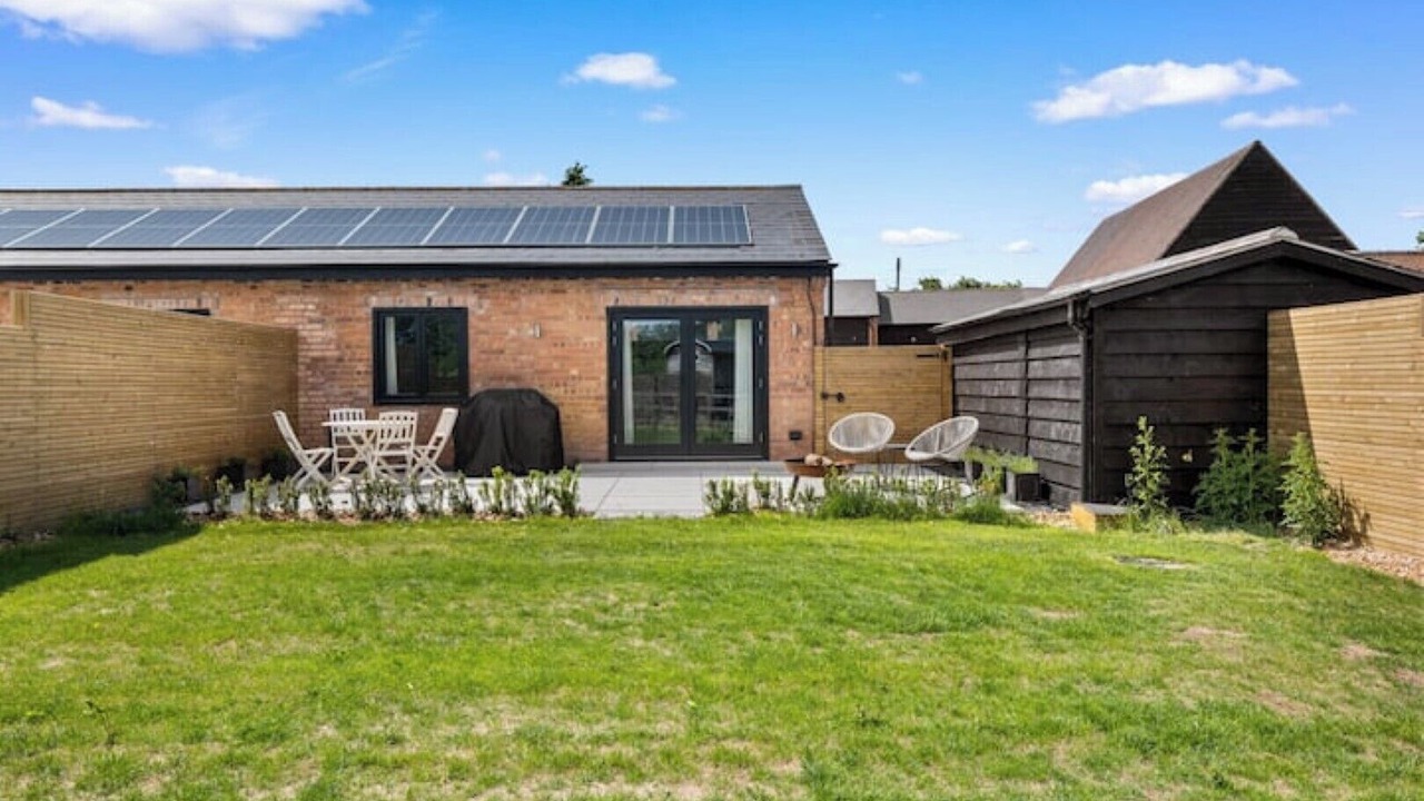 Photo of Outdoor in Abbots Salford