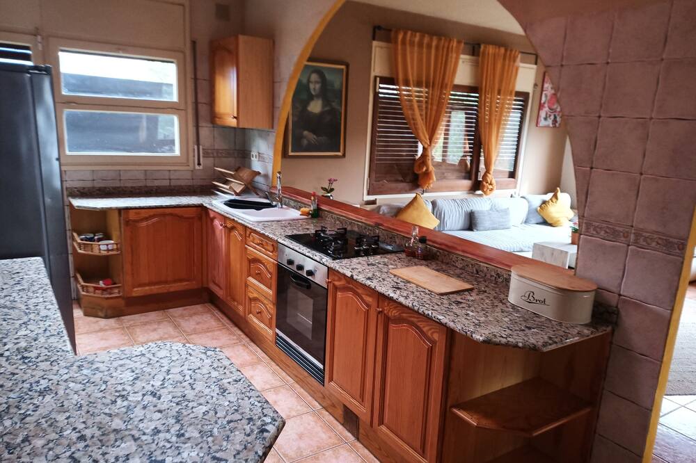 Photo of Kitchen in Vallromanes