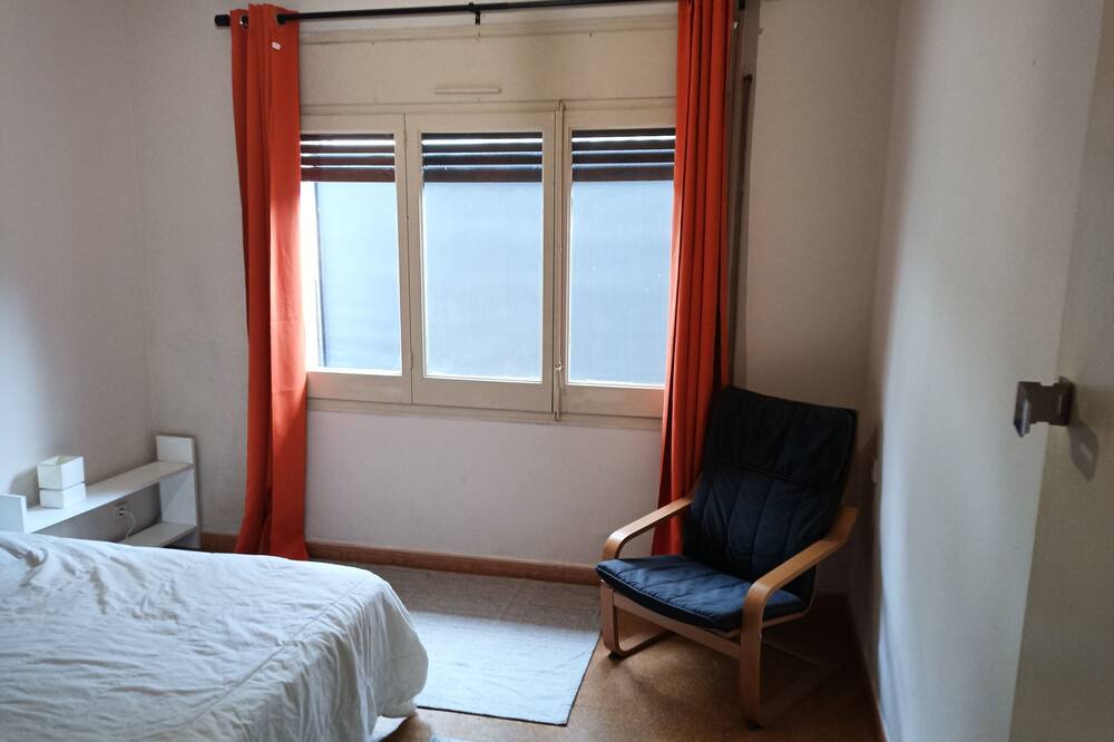Photo of Bedroom in Vallromanes