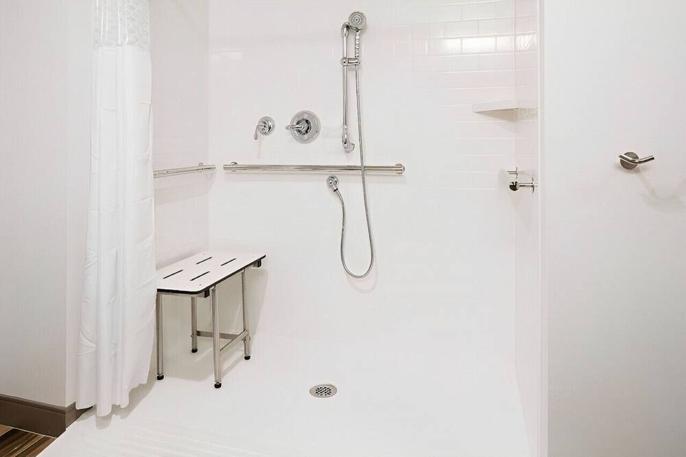 Photo of Bathroom in Mason City